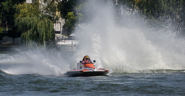 服也引發了 服也引發了